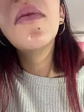 Molly_Evens_Ky on StripChat 