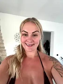 NastyMilf_'s avatar