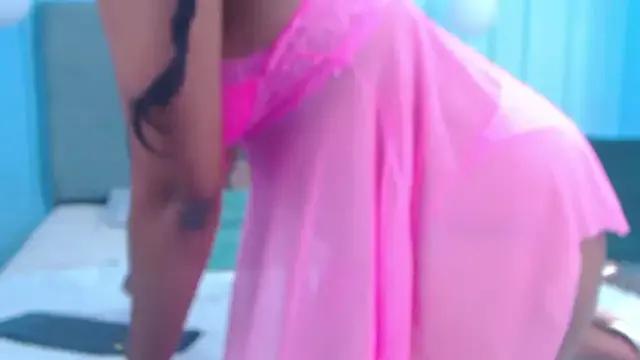 NatashaSilver on StripChat 