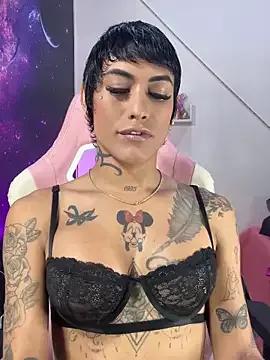 Nella_Dolls on StripChat 