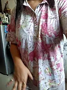 Official_queen on StripChat 