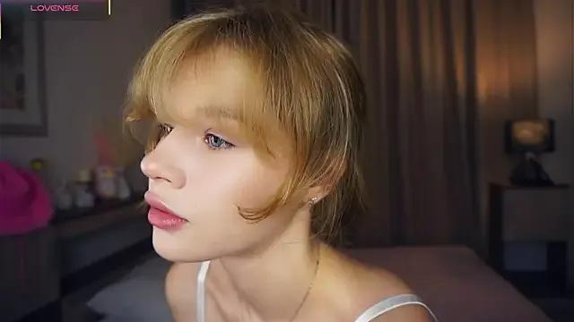 OronaNengl on StripChat 