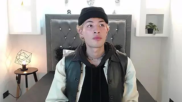OzorioDany on StripChat 