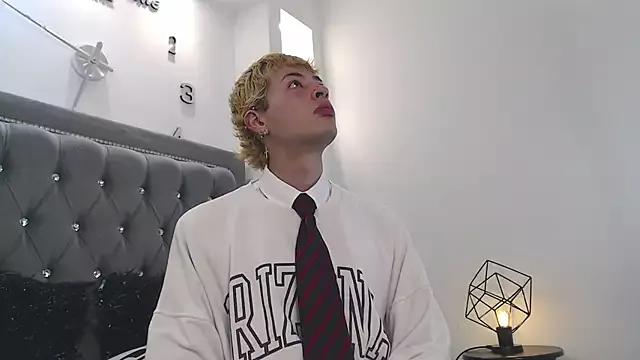 OzorioDany on StripChat 