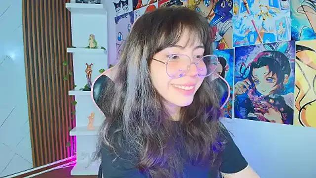 Purplee_Baby — Ride dildo (. .)