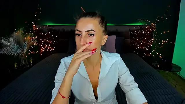 Rebecca_Diamond on StripChat 