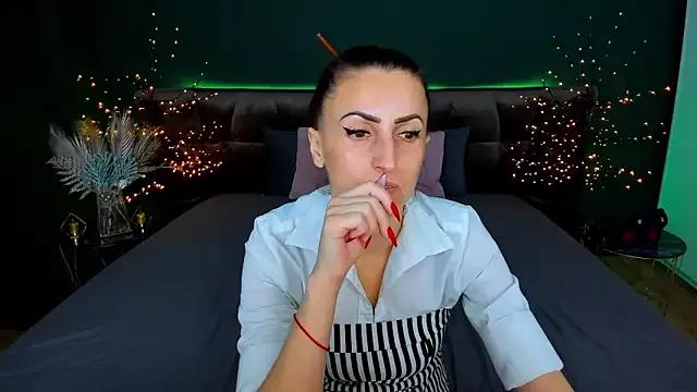 Rebecca_Diamond on StripChat 