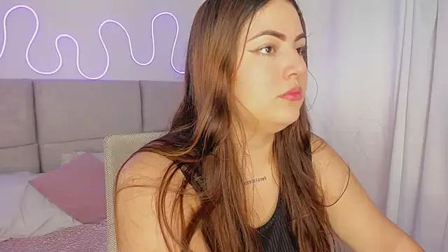 Saaalmaaa on StripChat 