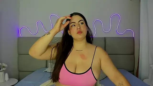 Saaalmaaa on StripChat 