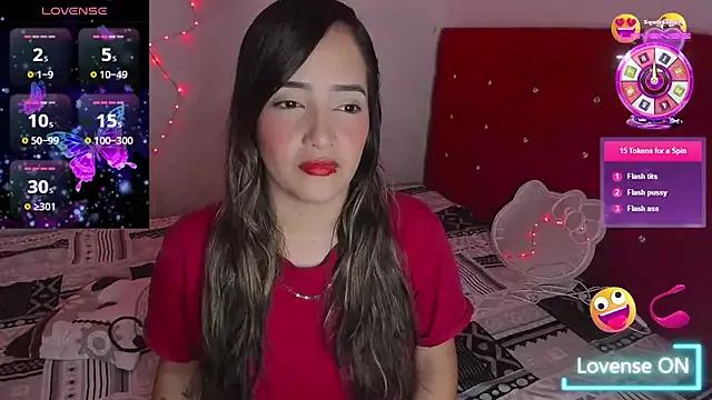 SamanthaCastell13 on StripChat 