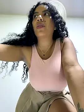 serena_willow on StripChat 