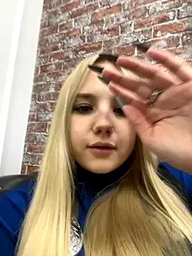 Sky_Cutie — ASMR 5 minutes with whisper