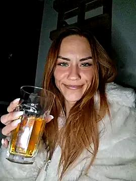 SlimBellaa —  Show My Boobs 5 min 