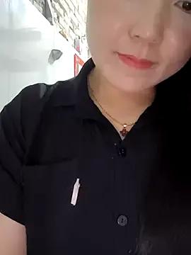 Sweetlove_77 on StripChat 