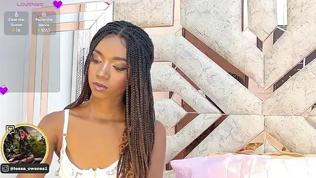 Tessa_Owenss on StripChat 