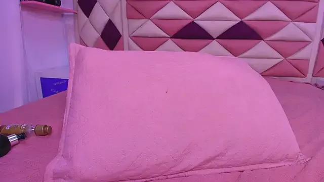 valecastro_ — big Squirt.